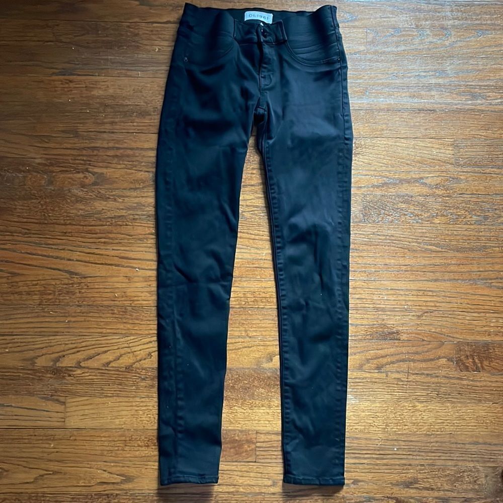 DL1961 Erin Maternity Leggings Hail